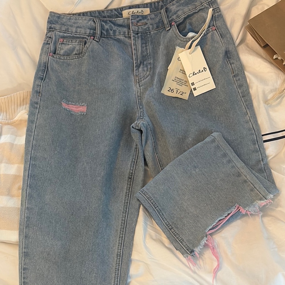 CHARLIE B Blue Ankle Cropped Jeans with Vintage Wash